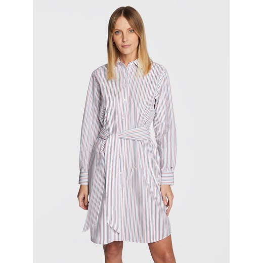 Tommy Hilfiger Sukienka koszulowa WW0WW37116 Biały Regular Fit ze sklepu MODIVO w kategorii Sukienki - zdjęcie 182620772