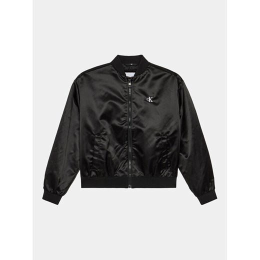 Calvin Klein Jeans Kurtka bomber IB0IB01980 Czarny Regular Fit ze sklepu MODIVO w kategorii Kurtki dziewczęce - zdjęcie 182621811
