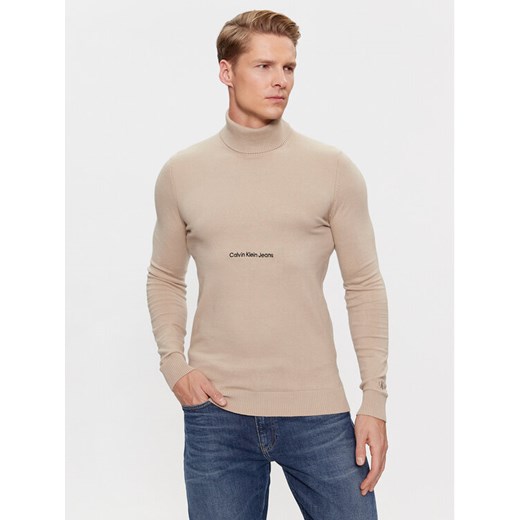 Calvin Klein Jeans Golf J30J324325 Beżowy Slim Fit ze sklepu MODIVO w kategorii Swetry męskie - zdjęcie 182622874