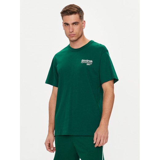 Reebok T-Shirt Ri Brand Proud Gfx Ss Tee 100076384 Zielony Regular Fit ze sklepu MODIVO w kategorii T-shirty męskie - zdjęcie 182623431