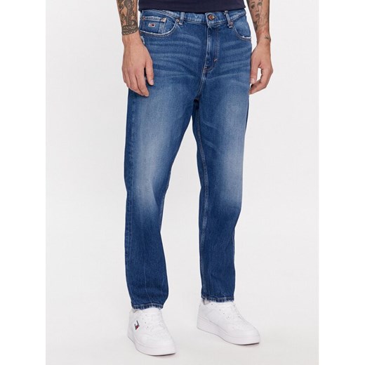 Tommy Jeans Jeansy Isaac DM0DM17653 Granatowy Tapered Fit ze sklepu MODIVO w kategorii Jeansy męskie - zdjęcie 182623584