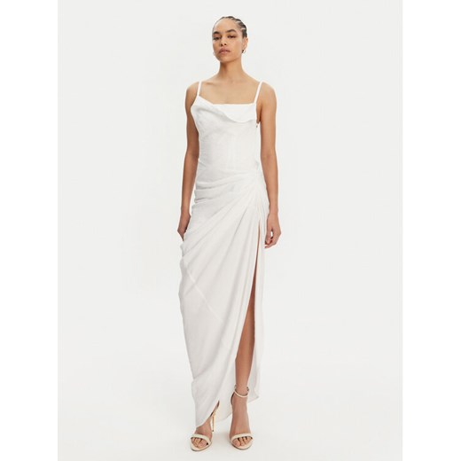 JACQUEMUS Sukienka wieczorowa 21E243DR001-1020 Biały Regular Fit ze sklepu MODIVO w kategorii Sukienki - zdjęcie 182625403