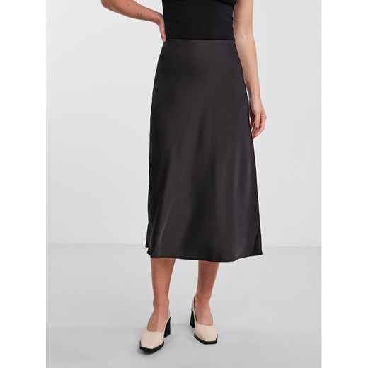 YAS Spódnica trapezowa Pella 26030737 Czarny Regular Fit ze sklepu MODIVO w kategorii Spódnice - zdjęcie 182626722