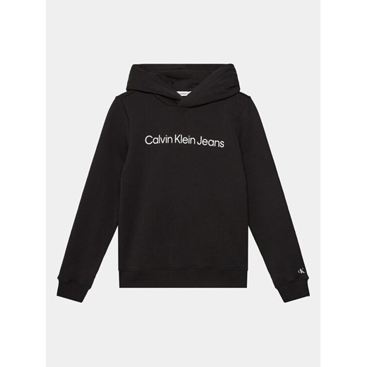 Calvin Klein Jeans Bluza Logo IU0IU00601 D Czarny Regular Fit ze sklepu MODIVO w kategorii Bluzy chłopięce - zdjęcie 182627173