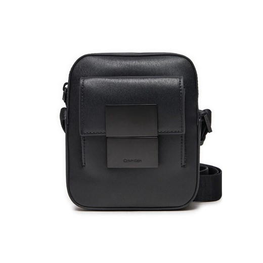 Calvin Klein Saszetka Iconic K50K512261 Czarny ze sklepu MODIVO w kategorii Torby męskie - zdjęcie 182628064