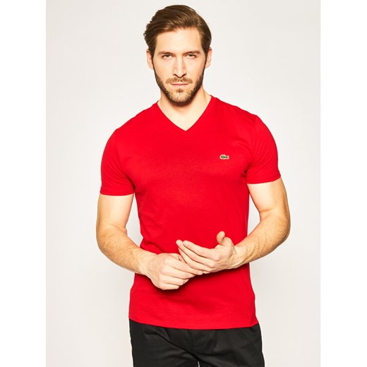 Lacoste T-Shirt TH6710 Czerwony Regular Fit ze sklepu MODIVO w kategorii T-shirty męskie - zdjęcie 182628671