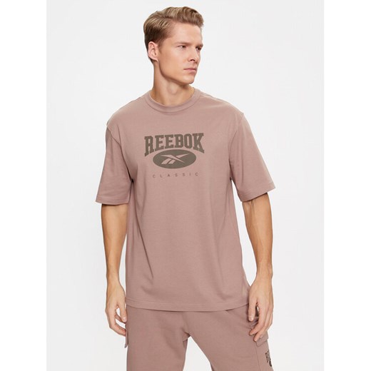 Reebok T-Shirt Archive Essentials IL8792 Beżowy Regular Fit ze sklepu MODIVO w kategorii T-shirty męskie - zdjęcie 182629283