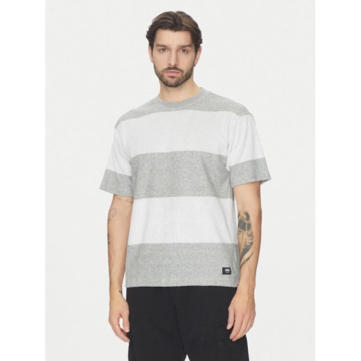 Vans T-Shirt Bergman VN000KUE Szary Regular Fit ze sklepu MODIVO w kategorii T-shirty męskie - zdjęcie 182629654