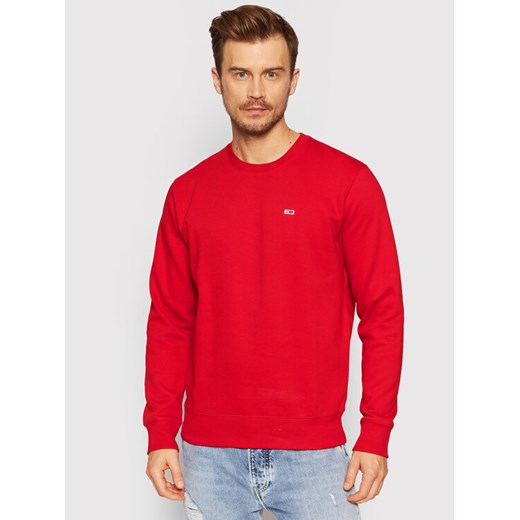 Tommy Jeans Bluza Fleece DM0DM09591 Czerwony Regular Fit ze sklepu MODIVO w kategorii Bluzy męskie - zdjęcie 182630043