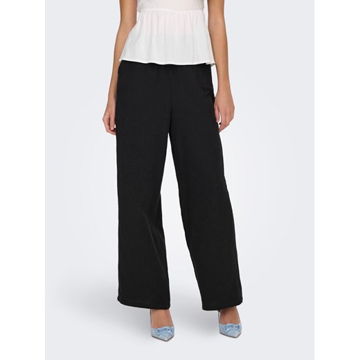 ONLY Spodnie materiałowe Thyra 15296375 Czarny Comfort Fit ze sklepu MODIVO w kategorii Spodnie damskie - zdjęcie 182630550