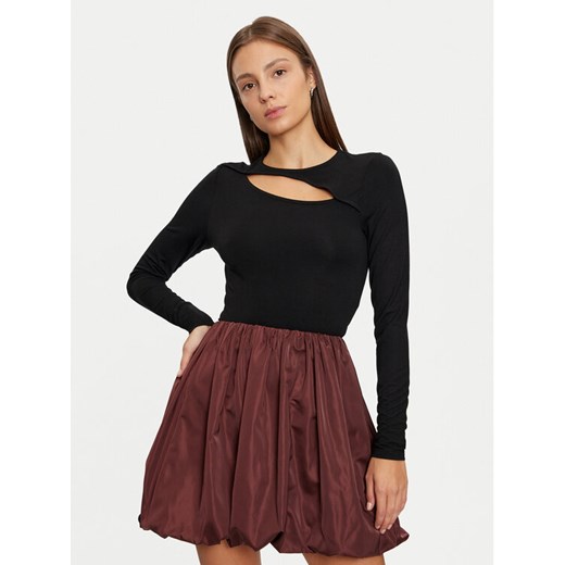 Vila Bluzka Erna 14106753 Czarny Regular Fit ze sklepu MODIVO w kategorii Bluzki damskie - zdjęcie 182630711