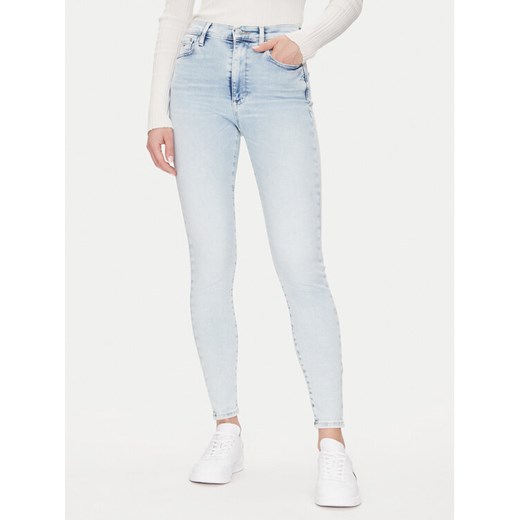 Tommy Jeans Jeansy Sylvia Hgh Skn Bi1213 DW0DW20025 Niebieski Regular Fit ze sklepu MODIVO w kategorii Jeansy damskie - zdjęcie 182630972