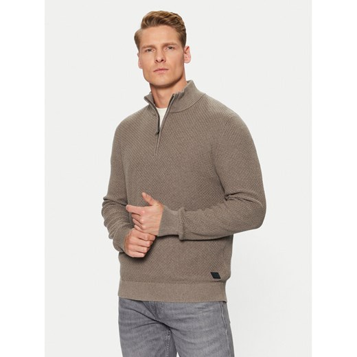 s.Oliver Sweter 2150765 Brązowy Regular Fit ze sklepu MODIVO w kategorii Swetry męskie - zdjęcie 182633622