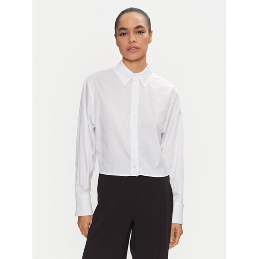 Calvin Klein Koszula K20K208068 Biały Regular Fit ze sklepu MODIVO w kategorii Koszule damskie - zdjęcie 182633673
