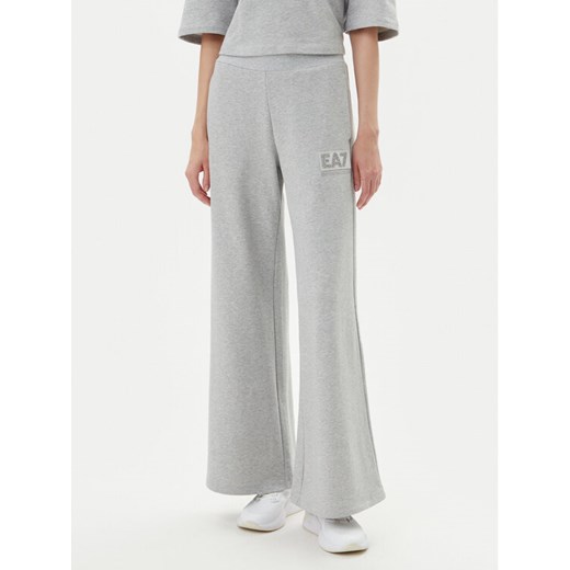 EA7 Emporio Armani Spodnie dresowe 7W000179 AF12473 O8002 Szary Wide Leg ze sklepu MODIVO w kategorii Spodnie damskie - zdjęcie 182634712