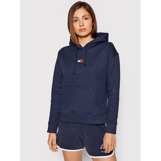 Tommy Jeans Bluza Center Badge DW0DW10403 Granatowy Regular Fit ze sklepu MODIVO w kategorii Bluzy damskie - zdjęcie 182635301