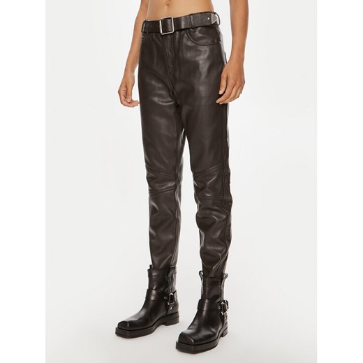 Pinko Spodnie skórzane Papua 103896 A21L Brązowy Relaxed Fit ze sklepu MODIVO w kategorii Spodnie damskie - zdjęcie 182635904