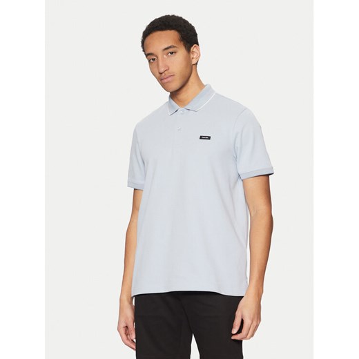 Calvin Klein Polo K10K114141 Niebieski Regular Fit ze sklepu MODIVO w kategorii T-shirty męskie - zdjęcie 182636991