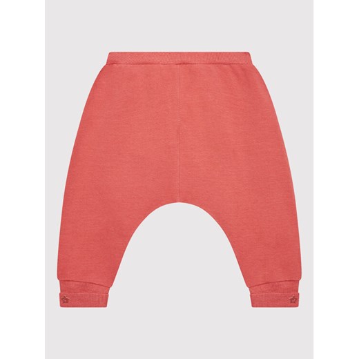 United Colors Of Benetton Spodnie dresowe 3QW0AF00H Różowy Regular Fit ze sklepu MODIVO w kategorii Spodnie i półśpiochy - zdjęcie 182637041
