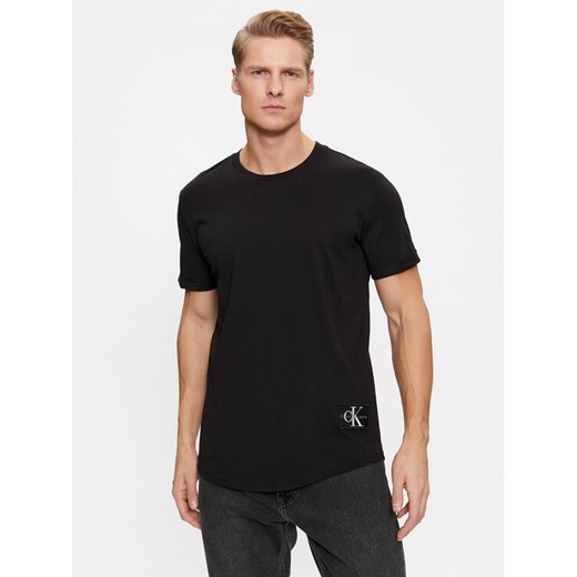 Calvin Klein Jeans T-Shirt J30J323482 Czarny Regular Fit ze sklepu MODIVO w kategorii T-shirty męskie - zdjęcie 182637123