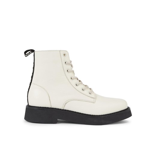 Tommy Jeans Botki Tjw Lace Up Flat Boot EN0EN02310 Écru ze sklepu MODIVO w kategorii Workery damskie - zdjęcie 182638682
