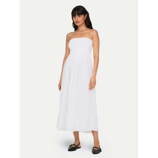 ONLY Sukienka letnia Claudia 15343044 Biały Regular Fit ze sklepu MODIVO w kategorii Sukienki - zdjęcie 182639050