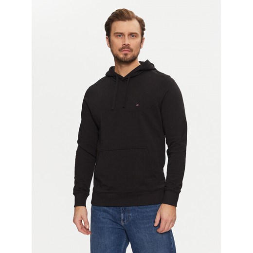 Tommy Hilfiger Bluza Essential MW0MW37235 Czarny Regular Fit ze sklepu MODIVO w kategorii Bluzy męskie - zdjęcie 182639494
