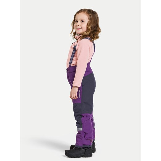 Didriksons Spodnie zimowe Idre 504357 Fioletowy Regular Fit ze sklepu MODIVO w kategorii Spodnie dziewczęce - zdjęcie 182639632