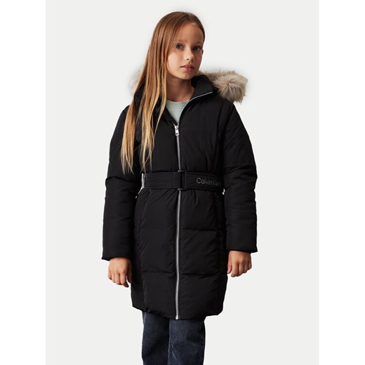 Calvin Klein Jeans Kurtka zimowa Classic IG0IG02686 Czarny Regular Fit ze sklepu MODIVO w kategorii Kurtki dziewczęce - zdjęcie 182640330