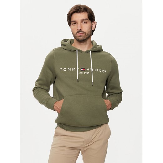 Tommy Hilfiger Bluza Logo MW0MW11599 Zielony Regular Fit ze sklepu MODIVO w kategorii Bluzy męskie - zdjęcie 182640432