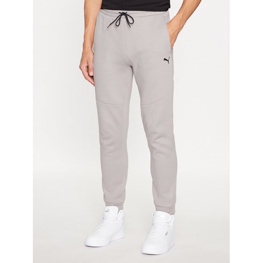 Puma Spodnie dresowe Pumatech 538286 Szary Regular Fit ze sklepu MODIVO w kategorii Spodnie męskie - zdjęcie 182640962