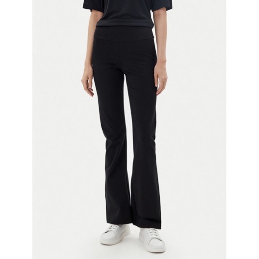 EA7 Emporio Armani Legginsy 7W000081 AF12484 UC001 Czarny Flare Fit ze sklepu MODIVO w kategorii Spodnie damskie - zdjęcie 182641260