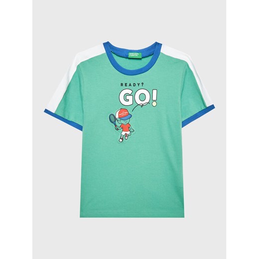 United Colors Of Benetton T-Shirt 3096G108L Zielony Regular Fit ze sklepu MODIVO w kategorii T-shirty chłopięce - zdjęcie 182643092