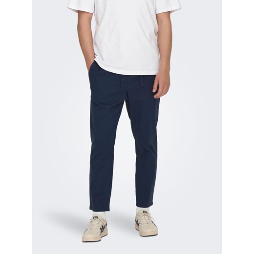 Only & Sons Spodnie materiałowe 22024966 Granatowy Tapered Fit ze sklepu MODIVO w kategorii Spodnie męskie - zdjęcie 182643393