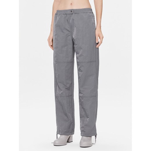 Samsøe Samsøe Spodnie materiałowe Gira F23400008 Szary Relaxed Fit ze sklepu MODIVO w kategorii Spodnie damskie - zdjęcie 182643394