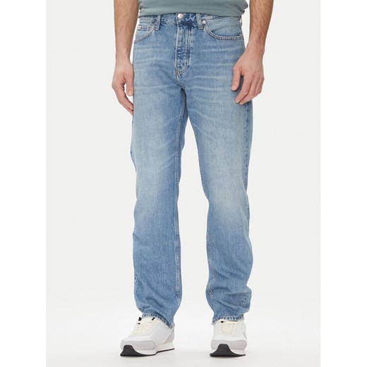 Calvin Klein Jeans Jeansy J30J327507 Niebieski Straight Fit ze sklepu MODIVO w kategorii Jeansy męskie - zdjęcie 182643573