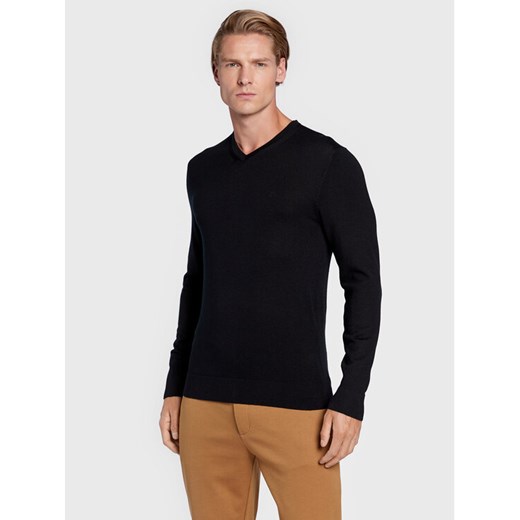 Calvin Klein Sweter Superior K10K110423 Czarny Regular Fit ze sklepu MODIVO w kategorii Swetry męskie - zdjęcie 182645401