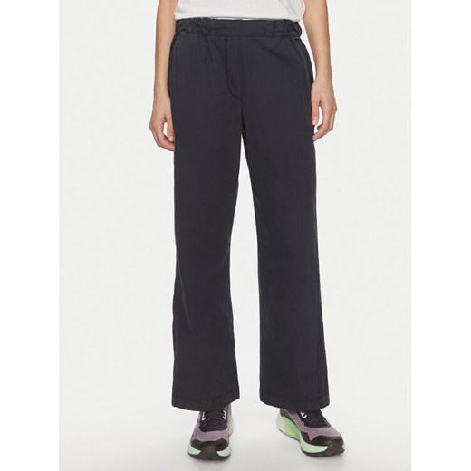 Napapijri Spodnie materiałowe Aberdeen NP0A4I4S Granatowy Loose Fit ze sklepu MODIVO w kategorii Spodnie damskie - zdjęcie 182645810