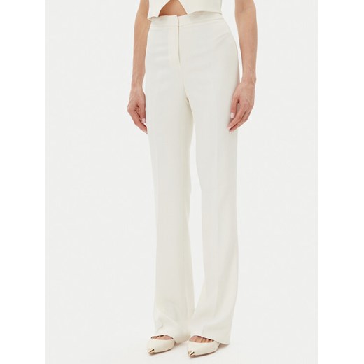 PINKO Spodnie materiałowe 104690 A213 Z07 Biały Regular Fit ze sklepu MODIVO w kategorii Spodnie damskie - zdjęcie 182646230