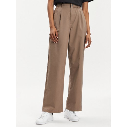 Converse Spodnie materiałowe 10026054-A02 Beżowy Wide Leg ze sklepu MODIVO w kategorii Spodnie damskie - zdjęcie 182646923