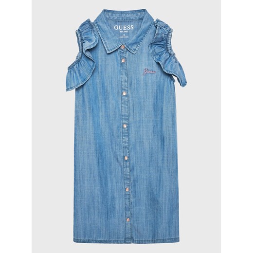 Guess Sukienka jeansowa K3GK18 D3X30 Niebieski Regular Fit ze sklepu MODIVO w kategorii Sukienki dziewczęce - zdjęcie 182646974