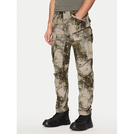 G-Star Raw Spodnie materiałowe Rovic 3D D02190 G787 Khaki Tapered Fit ze sklepu MODIVO w kategorii Spodnie męskie - zdjęcie 182648253
