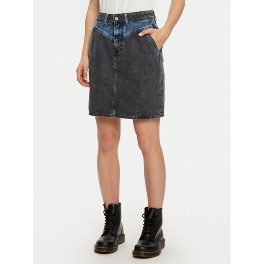 Mustang Spódnica jeansowa 1016010 Szary Regular Fit ze sklepu MODIVO w kategorii Spódnice - zdjęcie 182648360