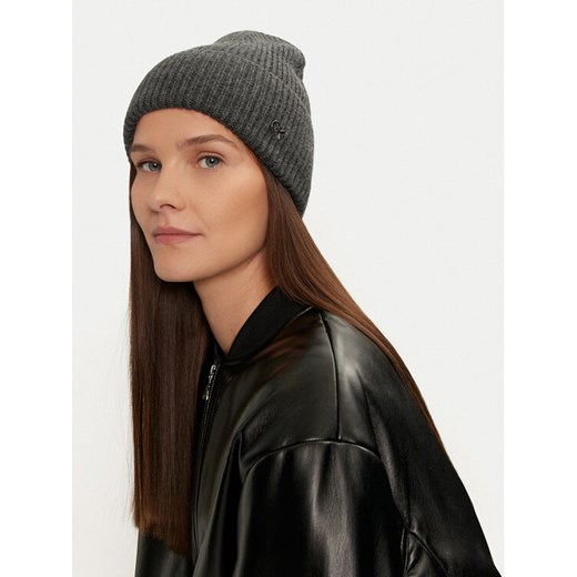 Calvin Klein Czapka Chunky K60K612873 Szary ze sklepu MODIVO w kategorii Czapki zimowe damskie - zdjęcie 182648870