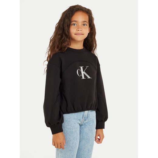 Calvin Klein Jeans Bluza Iridescent IG0IG02414 Czarny Regular Fit ze sklepu MODIVO w kategorii Bluzy dziewczęce - zdjęcie 182648891