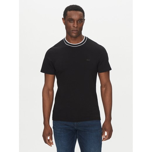 Lacoste T-Shirt TH8174 Czarny Regular Fit ze sklepu MODIVO w kategorii T-shirty męskie - zdjęcie 182649030