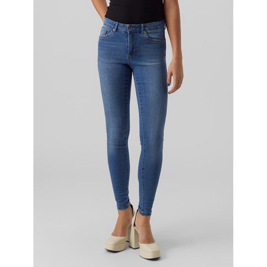 Vero Moda Jeansy Malia 10278825 Niebieski Slim Fit ze sklepu MODIVO w kategorii Jeansy damskie - zdjęcie 182650413