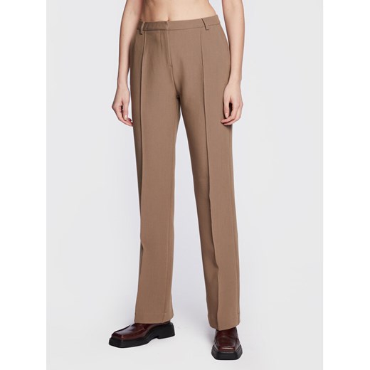 Herskind Spodnie materiałowe Valentina 4647668 Beżowy Regular Fit ze sklepu MODIVO w kategorii Spodnie damskie - zdjęcie 182650842