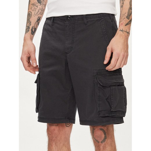 Gap Szorty materiałowe 440760-01 Szary Regular Fit ze sklepu MODIVO w kategorii Spodenki męskie - zdjęcie 182651062