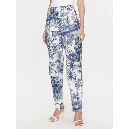 Dixie Spodnie materiałowe PDGSJVO Kolorowy Relaxed Fit ze sklepu MODIVO w kategorii Spodnie damskie - zdjęcie 182653554